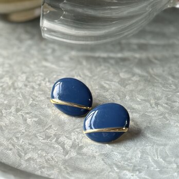 P732-ヴィンテージピアス U.S.A. 1970〜80's Navy Enamel Paint Gold Tone