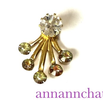 【 ビンテージ　オーストリア製　swarovski　クリスタル・ビトレイルミディアム　揺れるピンブローチ】オーストリア