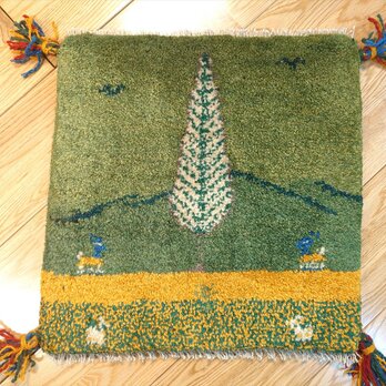 ペルシャ　ギャッベ ミニマット　ラグ　40x40㎝　風景　糸杉　ヤギ　緑色　黄色　Z950