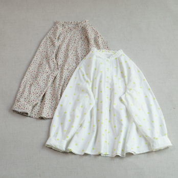 【受注製作】綿. プリント フリルカラー シャツ 長袖 ゆったり 通勤 春 秋