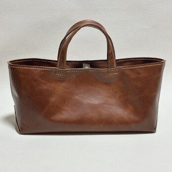 【在庫品・即納可能】ラクダ革の横長トートバッグ（茶色・Ｍ）