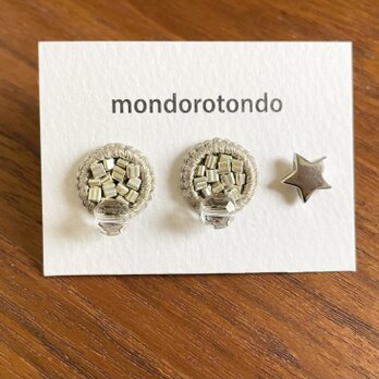 　【 星 】ピアス　組換え3点ｾｯﾄ　ﾌﾗﾝｽ刺繍糸とｶﾞﾗｽﾋﾞｰｽﾞ　 金属ｱﾚﾙｷﾞｰ対応316　p041