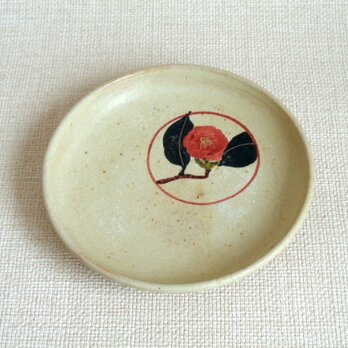 丸皿（金銀彩紅椿b）