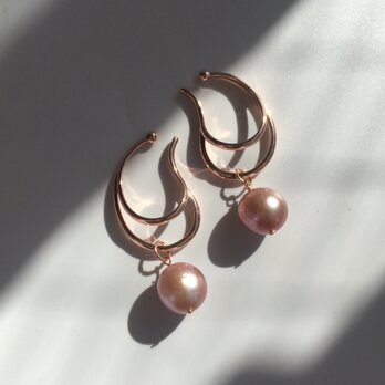 大ぶりエジソンピンクバロックパール イヤーカフ 【両耳イヤーカフ】