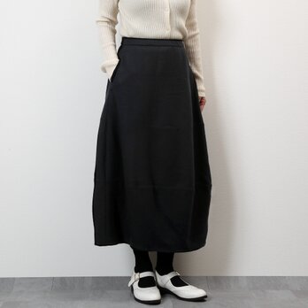 #523 4段切替バルーンスカート(ウール黒)