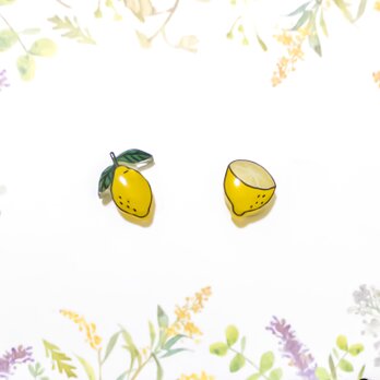 ～小さなピアスシリーズ～檸檬のピアス/ノンホールピアス(樹脂イヤリング)