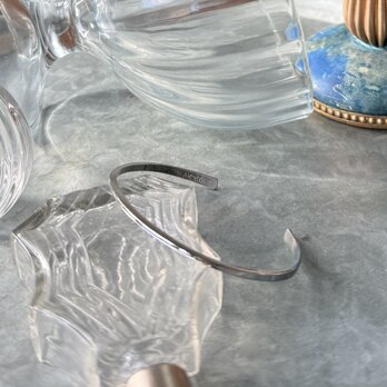 BA85-【 AVON 】エイボン・ヴィンテージブレスレット 1980's Silver Tone Thin