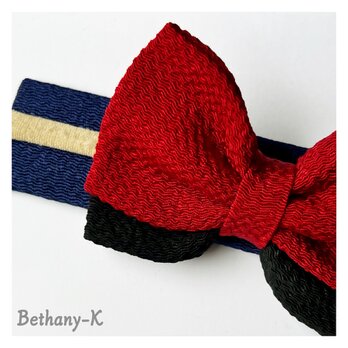 一年中おすすめ◆6cm×8cmのベビーからずっと使える和風リボンの髪飾り◆えんじ×黒色のちりめんリボン