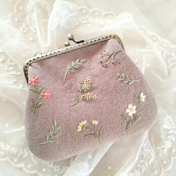 刺繍*野の花*がま口ポーチ*マッシュルームブラウン