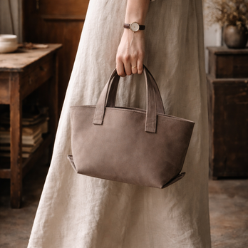 本革 ヌバック ミニフィールドバッグ／トープ｜既製品とは少し違う、小さな主役トート