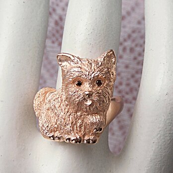 シルバー製：ピンクゴールド仕上・ヨークシャテリアのリング（ブラックダイヤモンドの瞳）＊あなたの誕生石もセットできます。