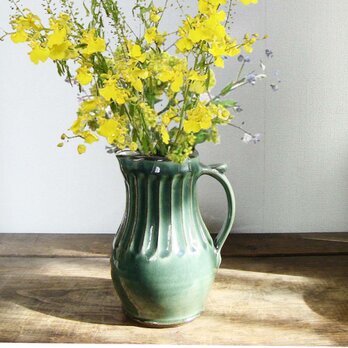 しのぎ手ピッチャー（織部）16cm