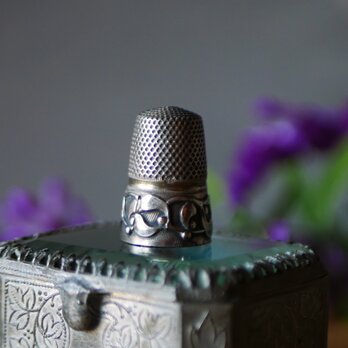 純銀　ヤドリギ　フレンチシルバー　指ぬき　フランスアンティーク　アンティークのある暮らし