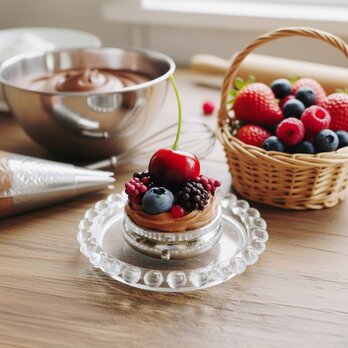 さくらんぼショコラのピルケース　フェイクスイーツ