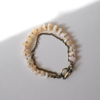 愛と優しさ ~ピンクボツワナアゲートのブレスレット