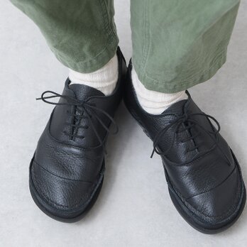 履いたそばからなじむ幅広靴　黒