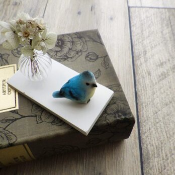 アロマストーンで再現する 小鳥のいる風景 ■ ぷっくりひな鳥 ４色展開 ■ 青色
