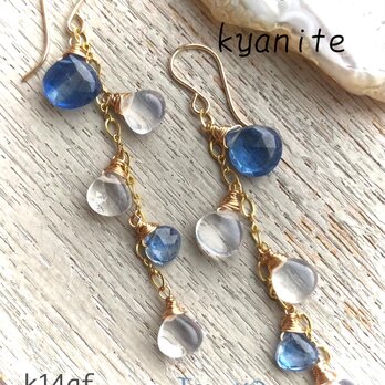 14kgf カイヤナイトとアイスクォーツのロングピアス