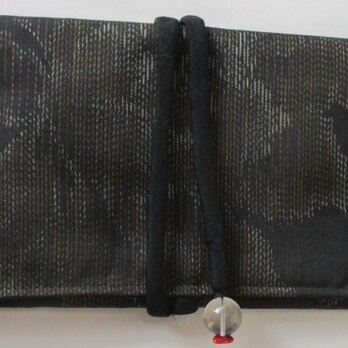 ８５３４　色大島紬の着物で作った和風財布・ポーチ