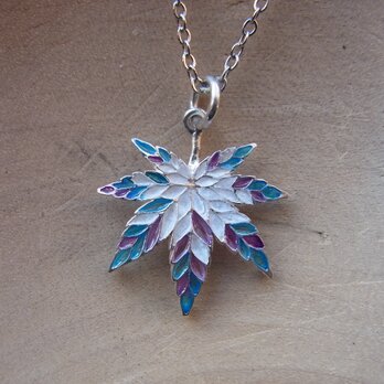 もみじ(ホワイト～ブルー)ペンダント　SV925/レジン