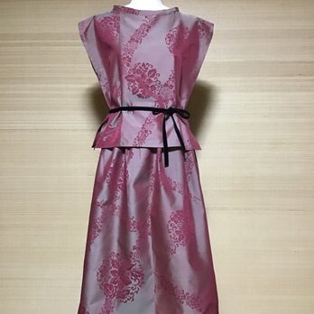 正絹グレイッシュピンク地にワインローズの花模様のセットアップ