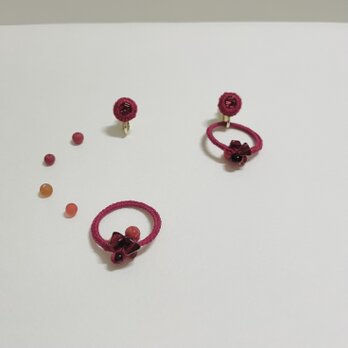 【２通りを愉しむ】2way  軽いイヤリング金属ｱﾚﾙｷﾞｰ対応　ランプワークビーズ　レッド赤