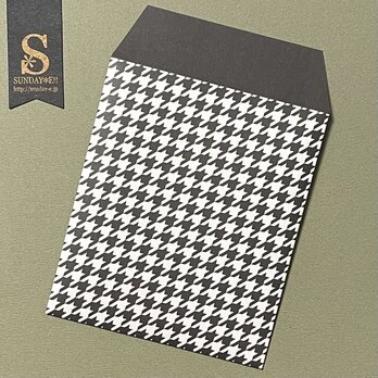 千鳥格子柄黒の小さな紙袋