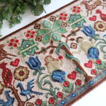スウェーデンで見つけた手刺繍のタペストリー ハンガー無し No.6198