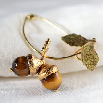 ドングリのブローチ［タイガーアイ］