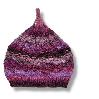 １点限定！　新作2025どんぐりニット帽子　野呂英作毛糸使用　ラズベリーミックス　クリスマスギフト・プチギフト