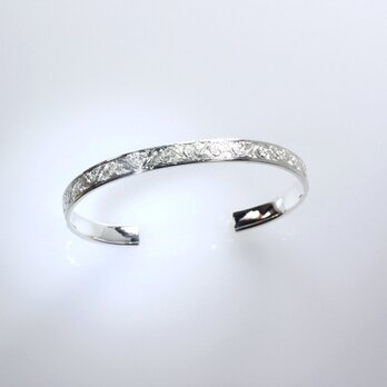 Sv925 手彫り・アラベスク柄バングル