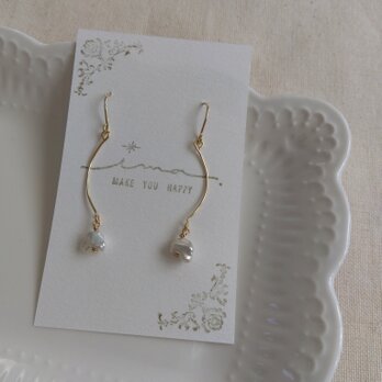 14kgf つやつや淡水ケシパールのカーブピアス