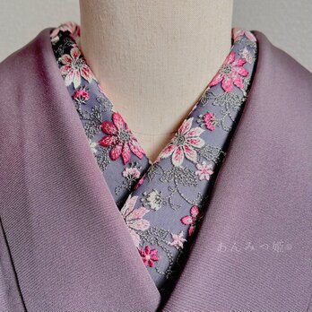 洗える刺繍半衿 濃桃色の花