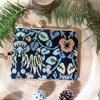 オランダ生地　暗闇に咲く花のポーチ　コスメいれ　薬入れ　カード入れ