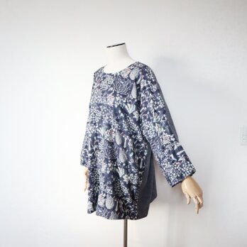 リバティエアリーコット　ヨシエのプルオーバー