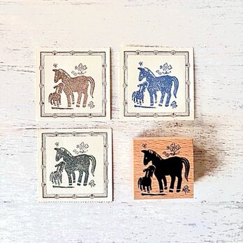 年賀状にもおすすめ＜ゴム製スタンプ＞「お馬の親子」