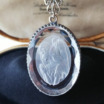 ヴィンテージ　Bランク　天使のインタリオ（40×30㎜）アンティークSilver クラウンネックレス