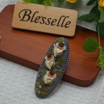 Blesselle ローズの立体刺繍ヘアクリップ｜深みローズの立体刺繍（一点物）