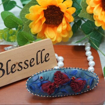 深紅のロザリア — 一点物・立体刺繍ヘアクリップ