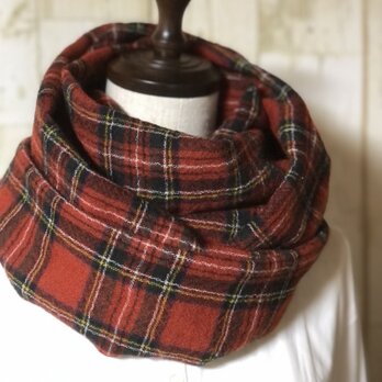 メチャ軽❣️ピュアウールガーゼ二重巻きスヌード❤️クラシカルタータンチェック（べんがら色）