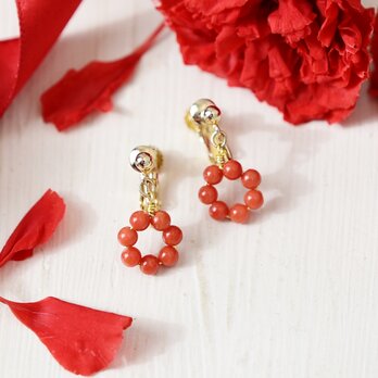 【イヤリング】本珊瑚 天然色 7粒の輪 赤珊瑚 3月誕生石 ( 還暦祝い 女性 母の日 ギフト プレゼント 小ぶり )