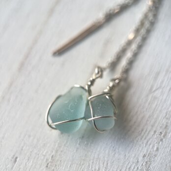 《スターリングシルバー/Silver925》ブルーシーグラスのロングピアス―小さく揺れる空と海―