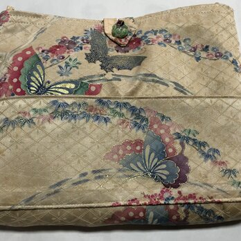 ８５５４　花柄の着物で作ったポーチ