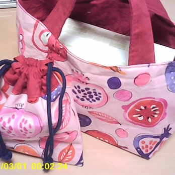 キャンパス生地小さめトートと袋の可愛いバック・巾着セット