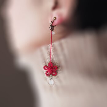 【新作】ピアス「賑ふくら」（赤×カーキ）