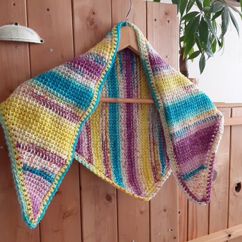 opal毛糸アフガン編みの三角ミニショール