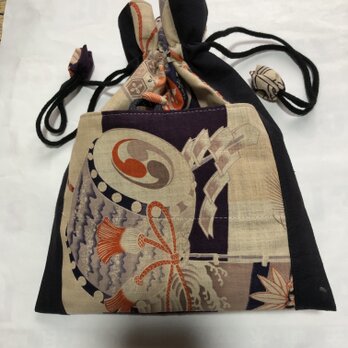 ８５５７　羽織の裏地で作った巾着袋