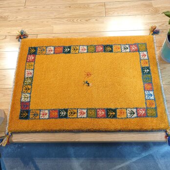 ペルシャ　ギャッベ　玄関マット　ラグ　88x62cm　 黄金色　色とりどりのパネル　生命の木　ヤギ　羊　RD15780