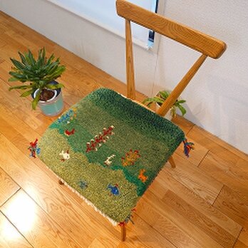 ペルシャ　ギャッベ　ミニマット　ラグ　横41x40cm　ヤギ　風景　魚　T9689G