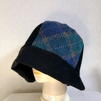 魅せる帽子☆ふんわり暖か♪ウールラメニッのバイカラークロッシュ～ブラック&格子柄